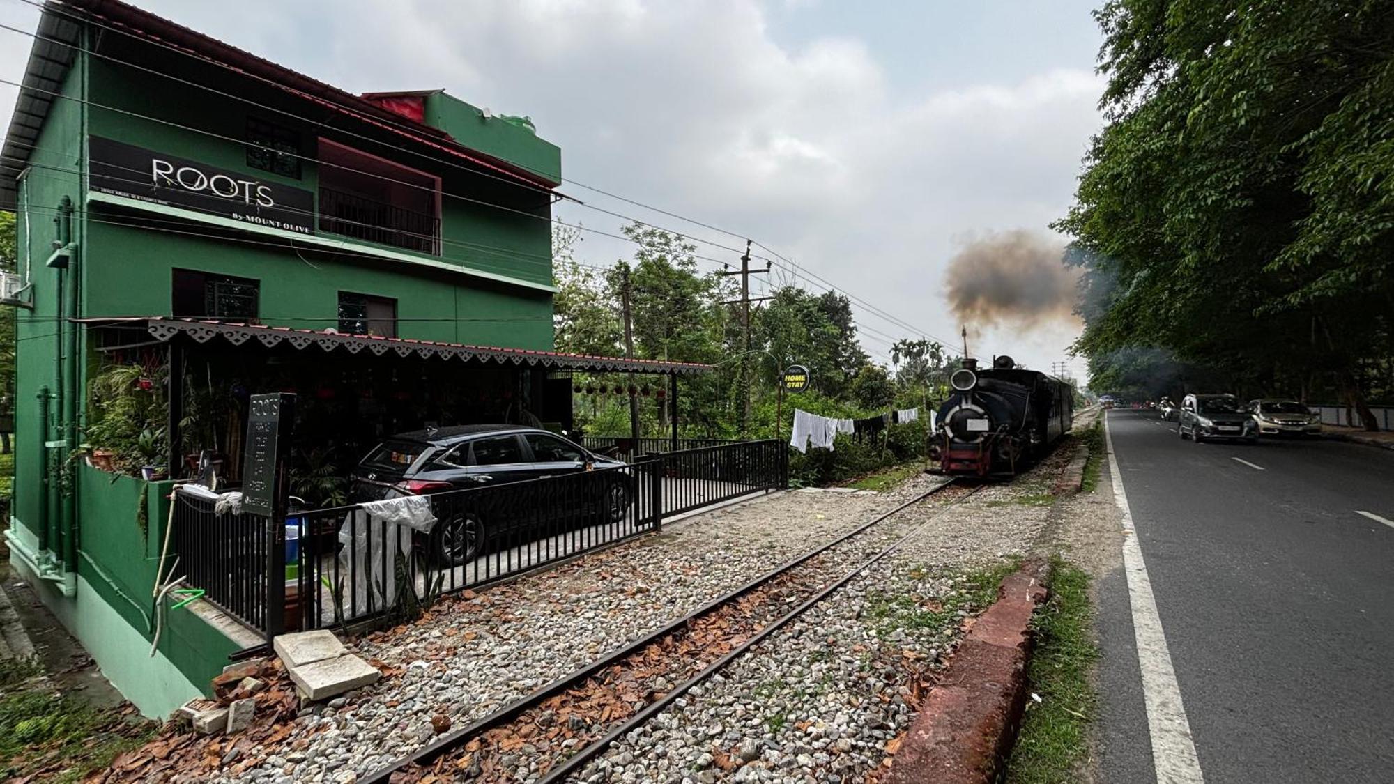 Homestay Roots By Mount Olive *
